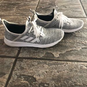 Adidas 7.5 gently used